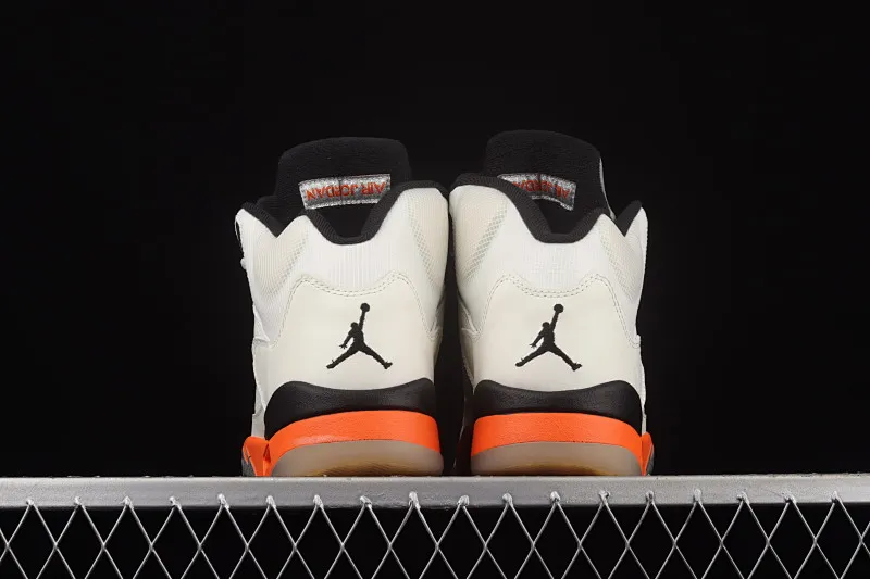 All categories Air Jordan Jordan series basketball shoes Air Jordan 5 pure original version Air Jordan 5 "Total Orange" AJ5 Joe 5 white buckle DC1060-100